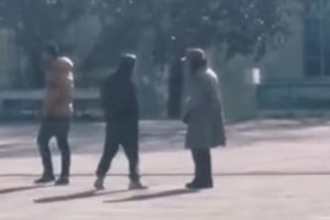 Ναρκέμποροι έκρυβαν κοκαΐνη, χάπια και χασίς σε λούτρινα κουκλάκια και τα ταχυδρομούσαν [εικόνες] - εικόνα 2