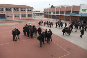 Πώς θα ανοίξουν σχολεία, βρεφονηπιακοί σταθμοί, αθλητισμός και κολυμβητήρια - Τι ισχύει με τη νέα ΚΥΑ - εικόνα 2