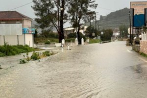 Πάτρα: Mήνυμα του 112 για ισχυρές βροχοπτώσεις και καταιγίδες -  Νέο κύμα κακοκαιρίας  από απόψε τη Ζάκυνθο