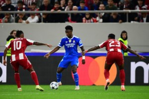 Ερυθρός Αστέρας - Ολυμπιακός 91-80: "Βραχυκύκλωσε" στο Βελιγράδι και είδε την κορυφή να απομακρύνεται