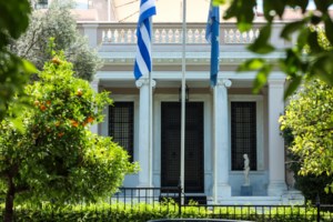 Θεσσαλονίκη: Πήγε να ψηφίσει και τον κράτησαν "αιχμάλωτο" στο εκλογικό κέντρο - Ήταν στην εφορευτική αλλά δεν εμφανίστηκε - εικόνα 2