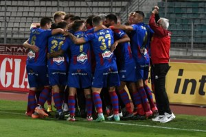 ΑΕΚ: Κιτρίνισε η "Αγιά Σοφιά" - Εντυπωσιακή η εικόνα του γηπέδου [βίντεο]