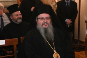 Μητροπολίτης Πειραιώς για γάμο ομόφυλων: Να μην ξαναέρθουν στην Εκκλησία όσοι το ψηφίσουν - εικόνα 2