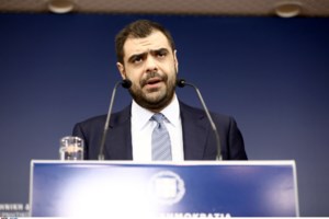 Μαρινάκης: Από την 1η Μαρτίου οι παρεμβάσεις κατά της ακρίβειας στο βρεφικό γάλα