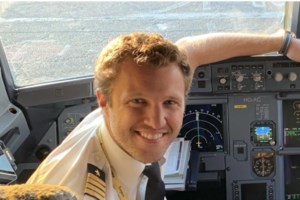 Τραγικός επίλογος στη Βουλιαγμένη: Ανασύρθηκε η σορός του 34χρονου Πλάτωνα - Μπροστά στην οικογένειά του - εικόνα 4