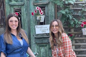 Δέσποινα Βανδή: Με ολόσωμο μαγιό μοιάζει 20 χρόνια νεότερη