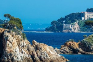 Ο τουρκικές προκλήσεις στη συνάντηση Μακρόν-Μέρκελ στον πύργο Brégançon [Εικόνες] - εικόνα 8