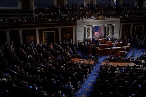 Παραιτήθηκε ο αντιπρόεδρος της FED: Λύνει τα χέρια του Τραμπ για να τοποθετήσει πρόσωπο της επιλογής του