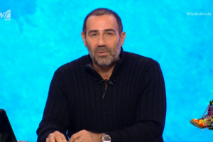 Αντώνης Κανάκης για το Βινύλιο: "Μην βαράτε, ακούστε μας πρώτα" - Πότε επιστρέφει - εικόνα 3