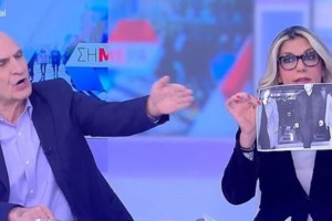 Ο ΣΥΡΙΖΑ αποδοκιμάζει τον Βαρεμένο για το επεισόδιο με την Αννα Καραμανλή: "Αντέδρασε με απαράδεκτο τρόπο..." - εικόνα 2