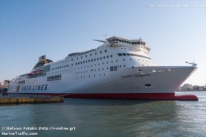 Θρίλερ με τους 8 Τούρκους που έφτασαν με σκάφος στο Ηράκλειο - Είναι στρατιωτικοί και θα ζητήσουν άσυλο