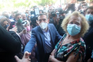 Εκλογές ΣΥΡΙΖΑ: Ακόμα και 15χρονοι μπορούν να ψηφίσουν τον Τσίπρα - "Γλέντι" στο Twitter