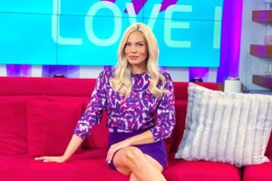 Πέντε μηνών έγκυος η Ιωάννα Μαλέσκου - Οι δημόσιες εμφανίσεις της και το στιλιστικό τρικ που έκρυψε την εγκυμοσύνη της - εικόνα 10