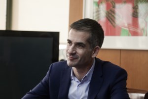 Μόλις λίγες μέρες άντεξαν οι ζαρντινιέρες - Βανδάλισαν τον Μεγάλο Περίπατο [Εικόνες] - εικόνα 8