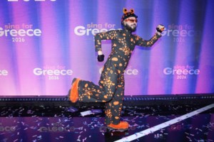 Το βαρύ συναισθηματικό φορτίο της Καλομοίρας: "Περίπου για τρία χρόνια, έκλαιγα στην τουαλέτα μόνη μου"