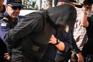 Θρίλερ με πτώμα άνδρα στην Καλαμάτα: Εντοπίστηκε μέσα σε στάβλο - Πιθανό το ενδεχόμενο ανθρωποκτονίας