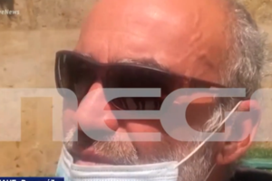 Σε αναστολή καθηκόντων ο καθηγητής του ΕΚΠΑ λόγω σεξουαλικών παρενοχλήσεων - "Ζητούσε φωτογραφίες με μπούστο για να μας περάσει"