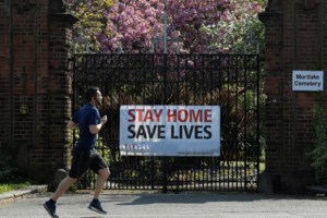 Βρετανία: Η κυβέρνηση προτρέπει τους Βρετανούς να κυκλοφορούν με τα ποδήλατά τους και να τηρούν αποστάσεις - εικόνα 2