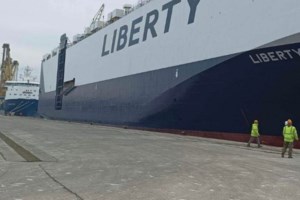 Πρόσκρουση του "Πρέβελης" στο λιμάνι της Καρπάθου - Απαγόρευση απόπλου μέχρι να γίνει έλεγχος στο πλοίο