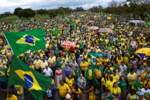 Τρόμος στη Βραζιλία: Ένοπλες επιθέσεις σε δύο σχολεία, τουλάχιστον τρεις νεκροί και 11 τραυματίες [Βίντεο] - εικόνα 2