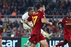 Πρόωρος "τελικός" στα μπαράζ για τους "16" του Europa League με Μπαρτσελόνα-Μ. Γιουνάιτεντ