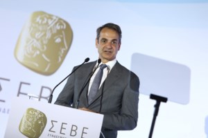 Χατζηδάκης σε Βιομήχανους Τροφίμων: "Οι παρεμβάσεις στα περιθώρια κέρδους θα αρθούν όταν ομαλοποιηθεί η κατάσταση στην αγορά"