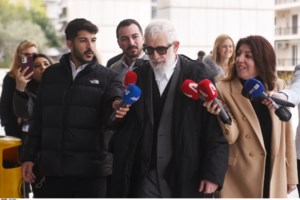 Σίσσυ Χρηστίδου: Ένταση στον αέρα του Mega με τον Δημητρακόπουλο - "Ήταν προσβλητικός ο τρόπος που μου απευθυνθήκατε" [βίντεο]