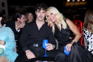 Άγγελος Λάτσιος: Η χειμερινή βουτιά στη θάλασσα και η φωτογραφία με το μαγιό - εικόνα 2