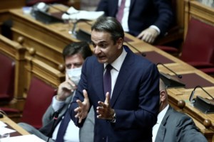 Yπερψηφίστηκε η συμφωνία για την ΑΟΖ με την Ιταλία - Σήμερα η ονομαστική ψηφοφορία για τη συμφωνία με την Αίγυπτο - εικόνα 2