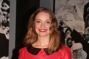 Πηνελόπη Αναστασοπούλου: "Έβαζε τα χέρια του μέσα στο παντελόνι του και στη συνέχεια ερχόταν και με ακουμπούσε στο πρόσωπο"