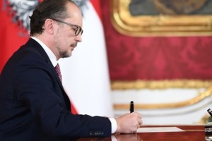 Deutsche Welle : Ετσι λειτουργεί η "πληρωμένη" δημοσιογραφία στην Αυστρία - εικόνα 2