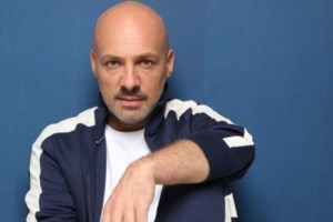 Άφωνος ο Νίκος Μουτσινάς: Βγήκε στην εκπομπή του η Ματίνα Παγώνη - "Με σχολιάζεις κάθε μέρα" [βίντεο]