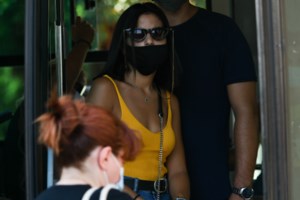 Κρήτη η... ανυπότακτη: Γάμοι σε βάρδιες και τετραήμερα γλέντια - Τα κόλπα για να ξεφύγουν από το όριο των 50 ατόμων