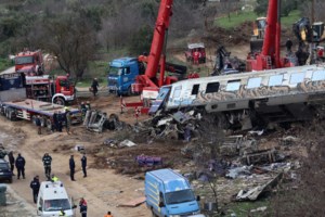 Εμπειρογνώμονας για τη σύγκρουση τρένων στα Τέμπη: Πρόκειται για ανθρώπινο λάθος, σε συνδυασμό με τη μη ύπαρξη συστημάτων