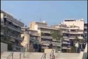 Ν. Σμύρνη: Νέα πορεία από τη νεολαία ΣΥΡΙΖΑ στις 18:00 μαζί με τους "Πάνθηρες" του Πανιωνίου