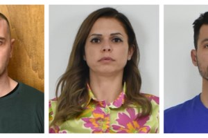 Απαγωγή Κυπαρίσση: "Μου έβαλαν το κεφάλι στην μπανιέρα και με χαράκωσαν" - Ανατριχιαστικές καταθέσεις στη δίκη - εικόνα 2