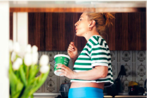 Μαρία Ηλιάκη: Εξαντλημένη αλλά ευτυχισμένη αγκαλιά με την νεογέννητη κόρη της