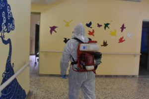 Tα τέσσερα αναπάντητα μυστήρια για το πώς μεταδίδεται ο κορονοϊός - εικόνα 2