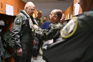 Προσβλητική επίθεση της Milliyet στον Δένδια: Οι σκιές και τα "ούρα" που βρομίζουν τα νερά της ελληνο-τουρκικής προσέγγισης - εικόνα 2