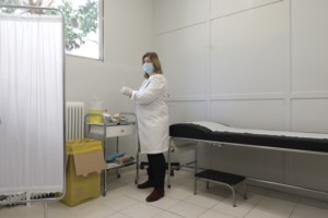 Το εορταστικό ωράριο για σούπερ μάρκετ και cilck away: Πώς θα λειτουργήσουν παραμονές Χριστουγέννων και Πρωτοχρονιάς - εικόνα 3