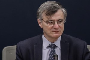 Αποκάλυψη Τσιόδρα: Οι θεραπείες του ΠΟΥ έχουν αποτέλεσμα, συζητάμε για παραγγελία φαρμάκου από Ιαπωνία