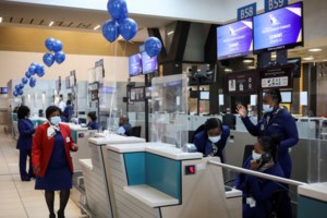 AstraZeneca: Ξεκίνησε έρευνες στην Μποτσουάνα - Εξετάζει αν η νέα παραλλαγή είναι ανθεκτική στο εμβόλιό της