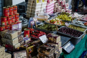 Σε εξαντλητική έρευνα αγοράς οι καταναλωτές για τα σαρακοστιανά - Τι δείχνουν οι τιμοληψίες - Συγκρίσεις προϊόντων στο "καλάθι" - εικόνα 2