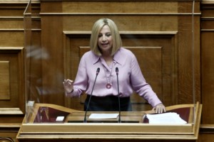 Συζήτηση πολιτικών αρχηγών στη Βουλή για τις συνέπειες της πανδημίας ζητά η Φώφη Γεννηματά