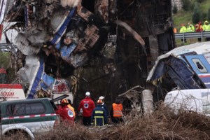 Eπιζών φοιτητής στα Τέμπη: Δεν με έχει πάρει κανείς, μόνο ένα τηλεφώνημα από τη Hellenic Train και ήταν ειρωνικό