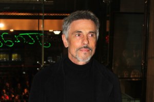 Κώστας Χαρδαβέλλας: Ο καρκίνος νικιέται, δεν πρέπει να εγκαταλείπουμε τη μάχη