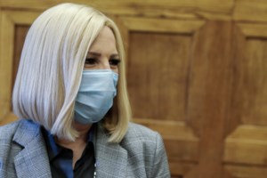 Καμπάνια Γεννηματά υπέρ του εμβολιασμού: "Εμβολιαζόμαστε γιατί νοιαζόμαστε - Στηρίζουμε την υποχρεωτικότητα" [εικόνες] - εικόνα 4