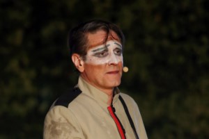 Αθηνά Μαξίμου: Η σύζυγος του Αιμίλιου Χειλάκη έκανε μια μοδάτη και αποκαλυπτική εμφάνιση - εικόνα 8