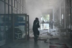 Φωτιά στην Ανατολική Μάνη: Καίει δάσος σε δύσβατο σημείο - Σε ύφεση το μέτωπο της Ναυπακτίας