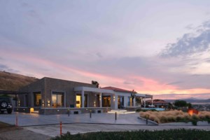 Villa Blue Emerald: Σύγχρονο design στη σμαραγδένια Μύκονο - εικόνα 8